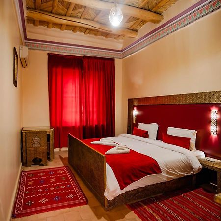 Kasbah Tizzarouine Bed & Breakfast Boumalne Dades Luaran gambar