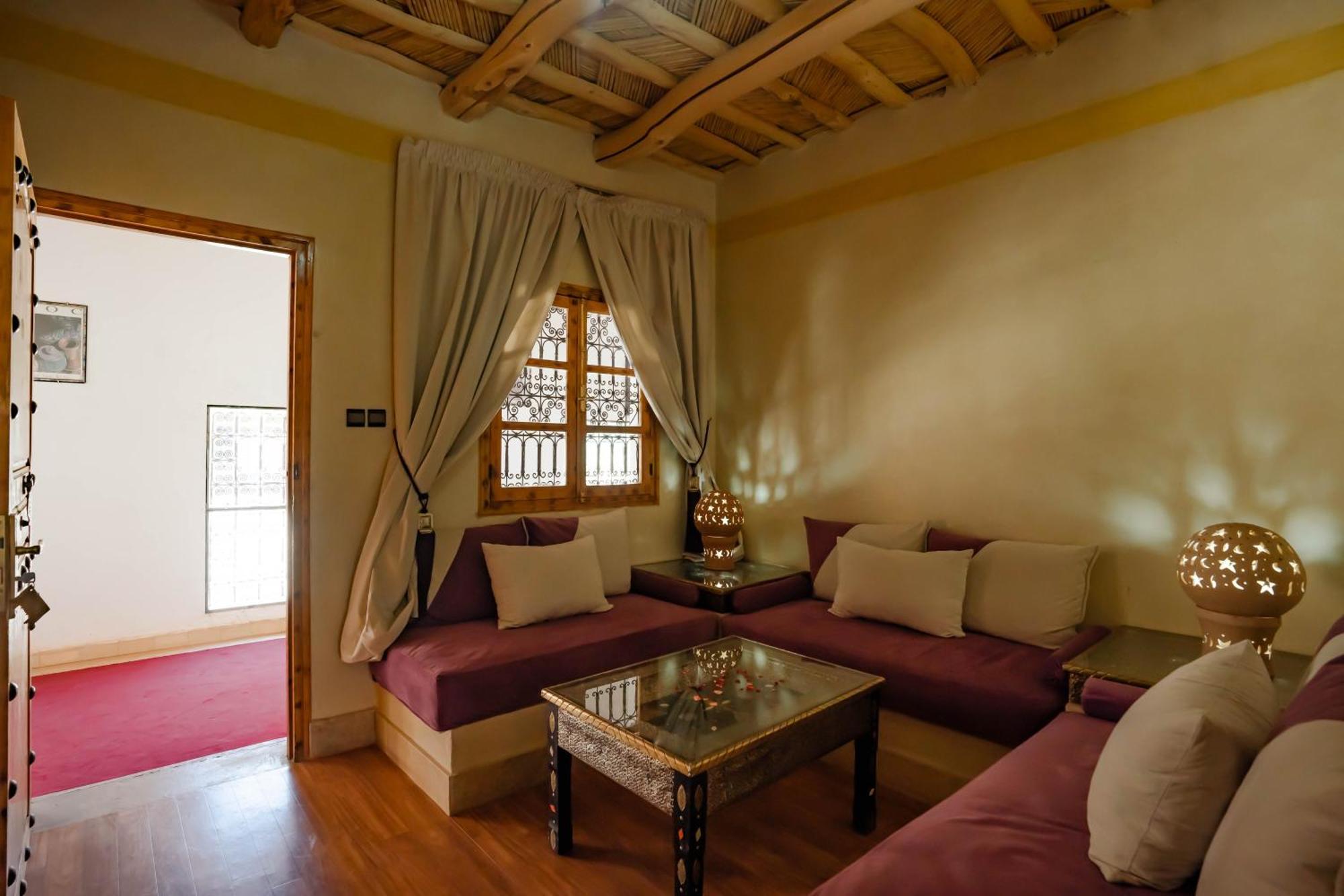 Kasbah Tizzarouine Bed & Breakfast Boumalne Dades Luaran gambar