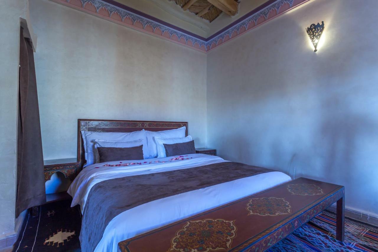 Kasbah Tizzarouine Bed & Breakfast Boumalne Dades Luaran gambar