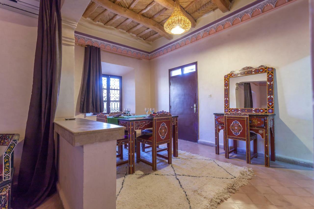 Kasbah Tizzarouine Bed & Breakfast Boumalne Dades Luaran gambar