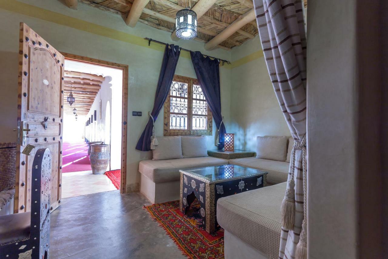 Kasbah Tizzarouine Bed & Breakfast Boumalne Dades Luaran gambar