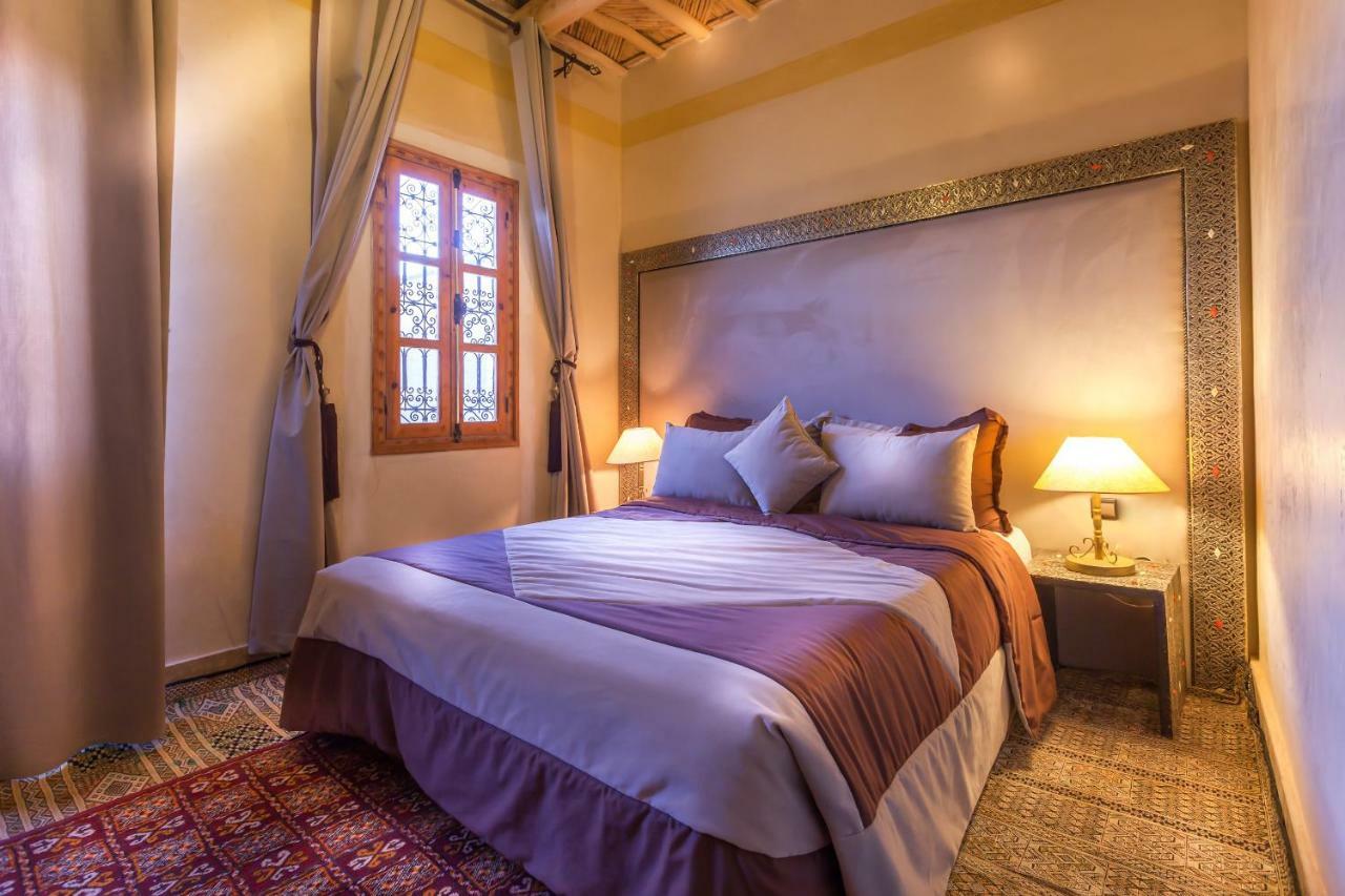 Kasbah Tizzarouine Bed & Breakfast Boumalne Dades Luaran gambar