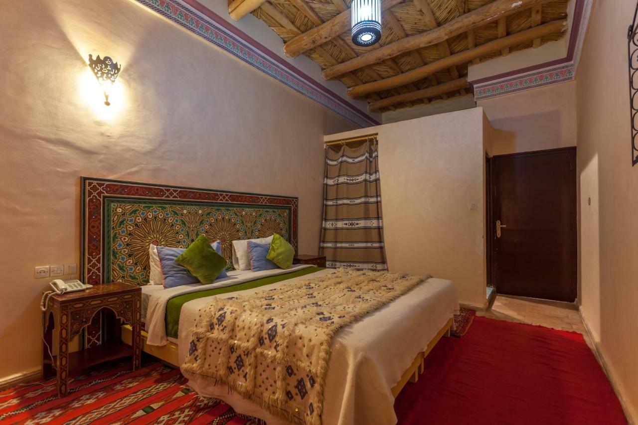 Kasbah Tizzarouine Bed & Breakfast Boumalne Dades Luaran gambar