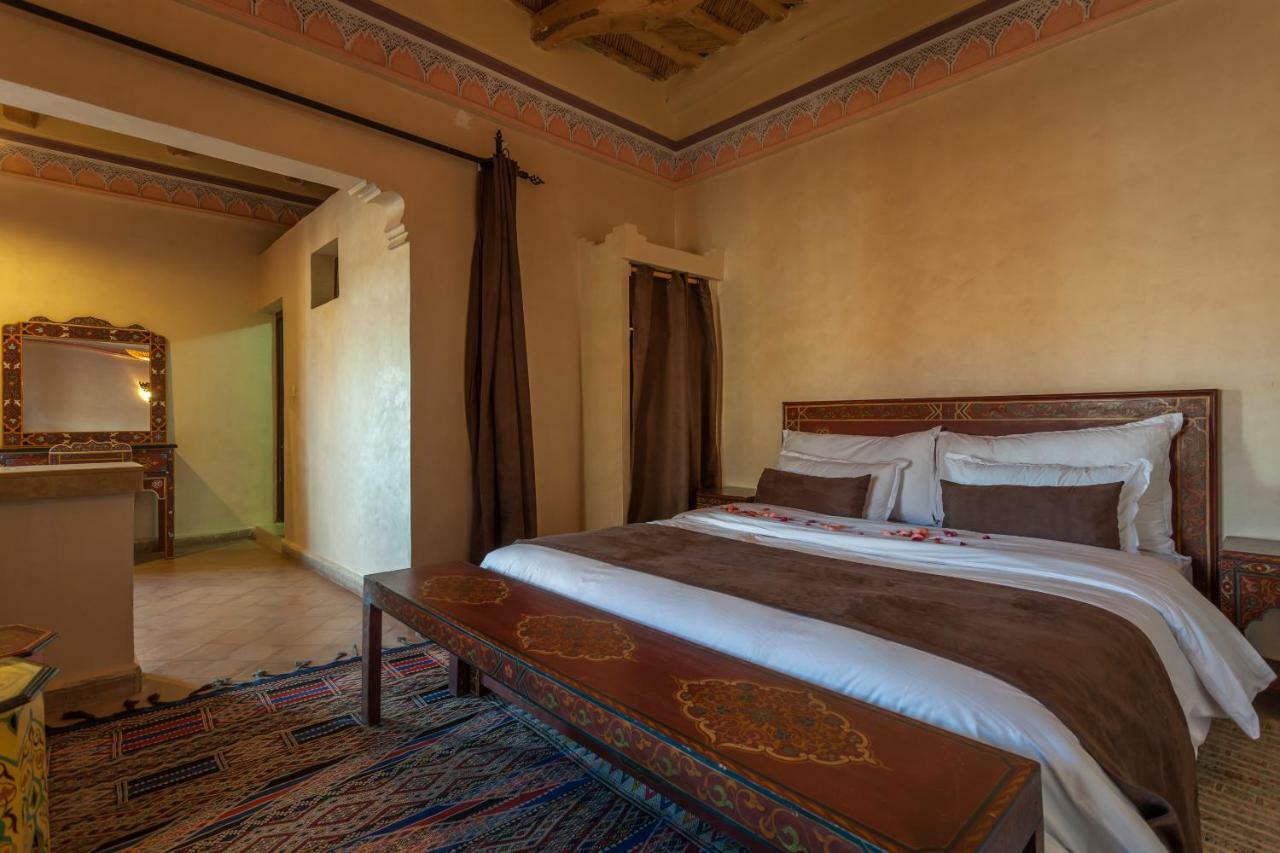 Kasbah Tizzarouine Bed & Breakfast Boumalne Dades Luaran gambar